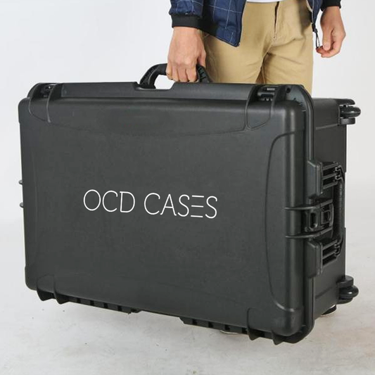 1015 Large Protective Hard Case w/ Wheels: 765 x 485 x 290mm (int)